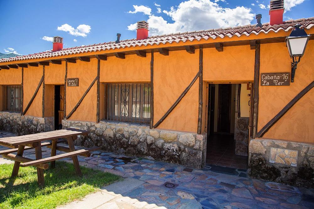 Complejo Rural Los Chozos Valle Del Jerte Exteriér fotografie